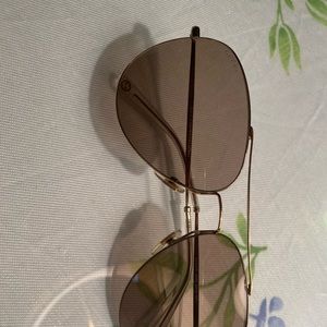 Gucci Lightweight aviators